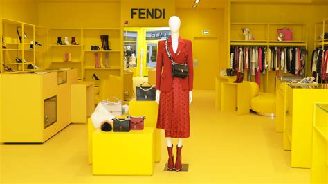 fendi kleider outlet|fendi factory outlet online.